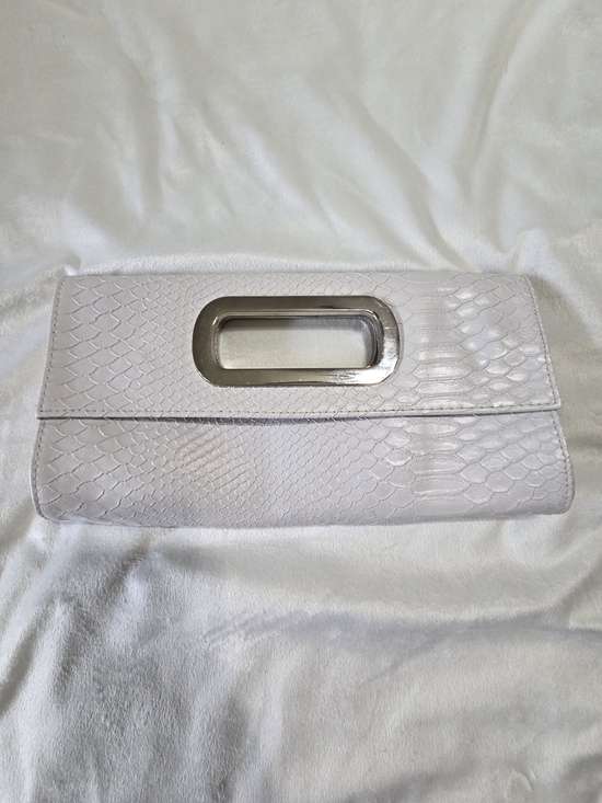 Express Handbags - White Textured Faux-Snake Envelope Clutch with Metallic Handle Magnetic Closure
